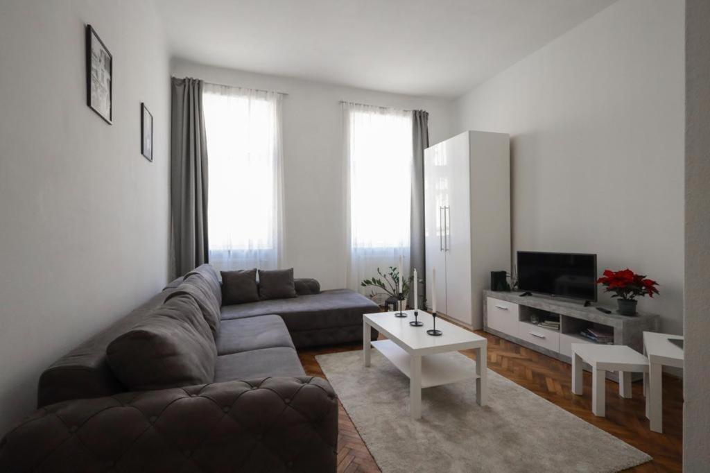 Apartament 10-next Metro U3 Wiedeń